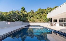 Ingleses Apart - Vista Mar/Piscina